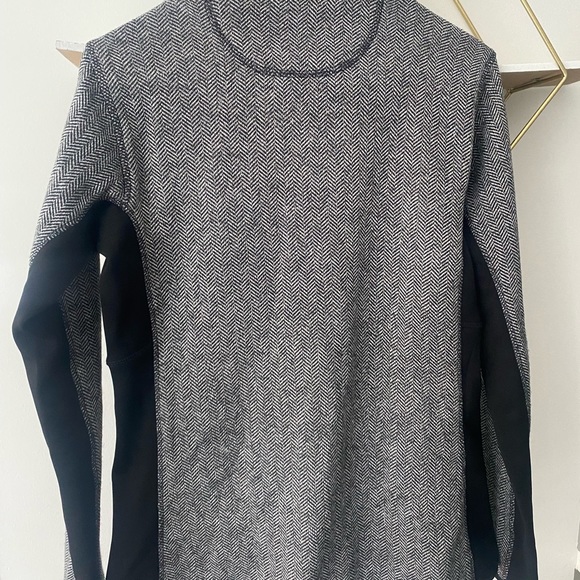 Marc New York Andrew Marc small women’s zipup - Picture 4 of 4